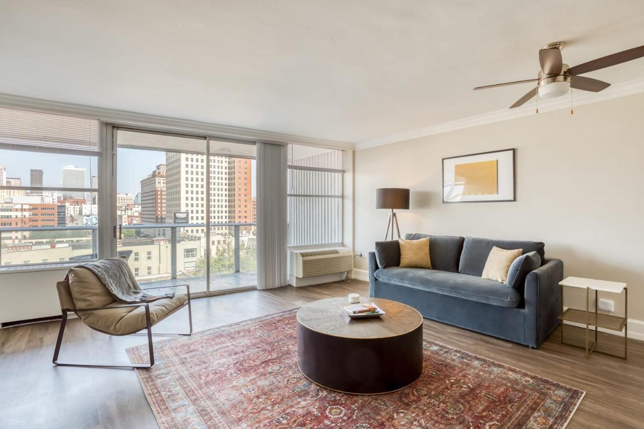 Cozysuites 800 Tower 2Br With Gym! 28 Louisville Kültér fotó